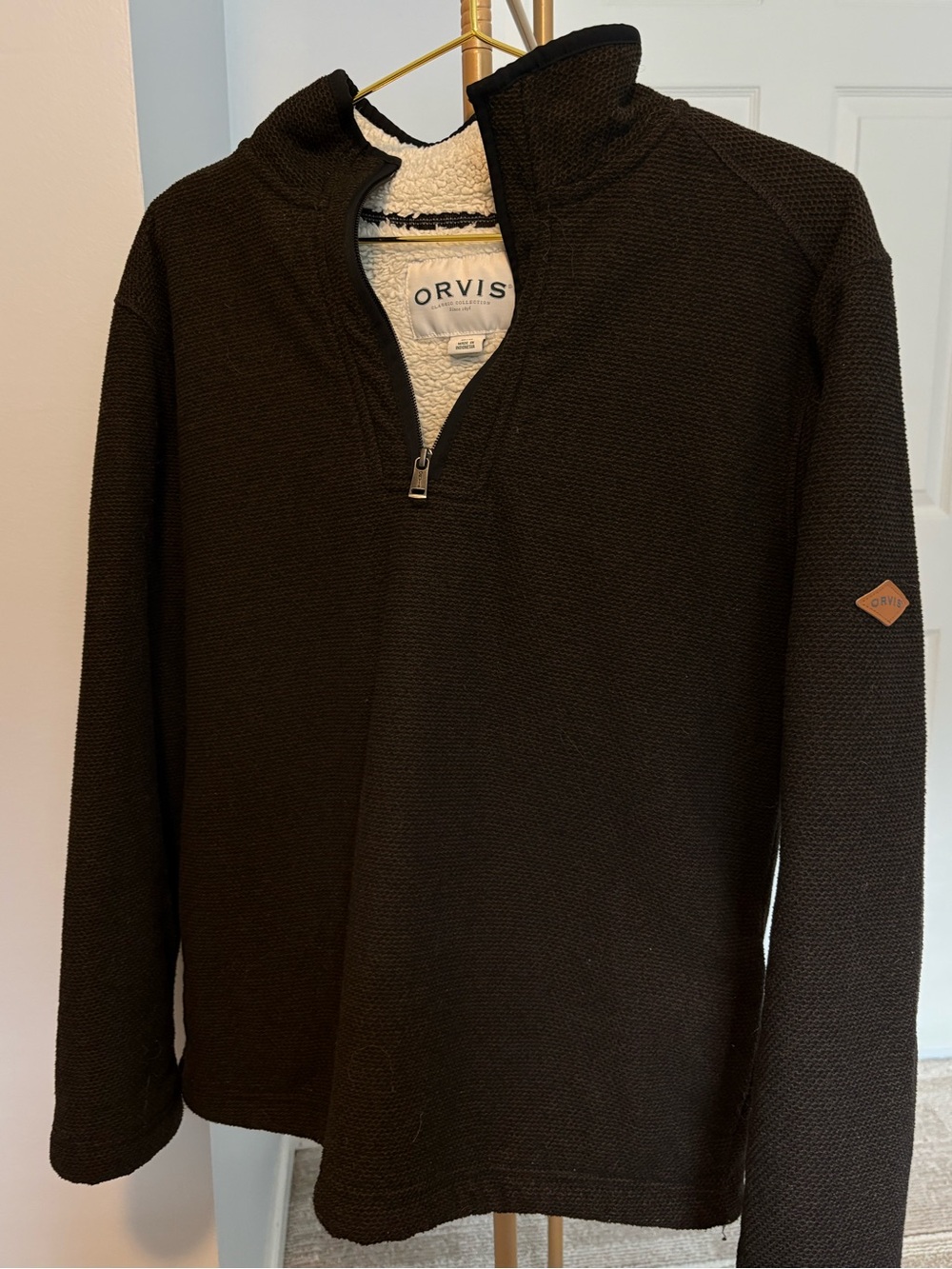 Orvis Men’s Black Zip-Neck Sherpa-Lined Pullover